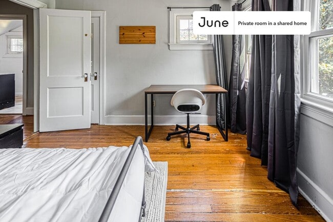 Photo - Room in Shared 6 bed/3 bath home Unit E