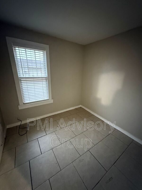 Photo - 308 Chestnut St