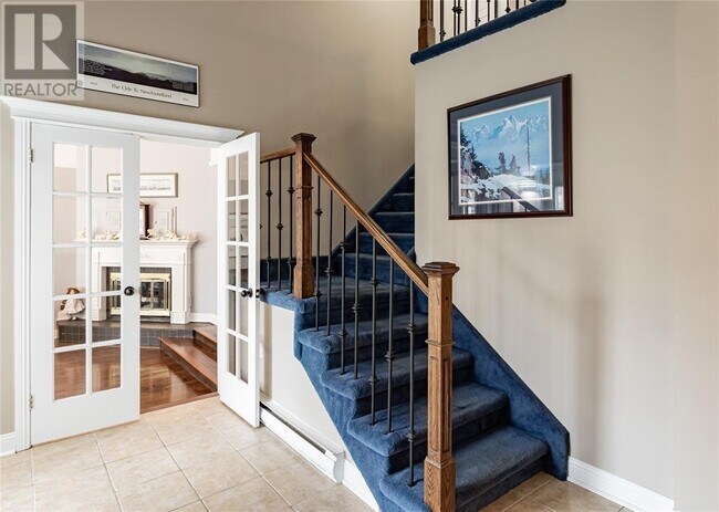 Photo - 52 Mountbatten Dr
