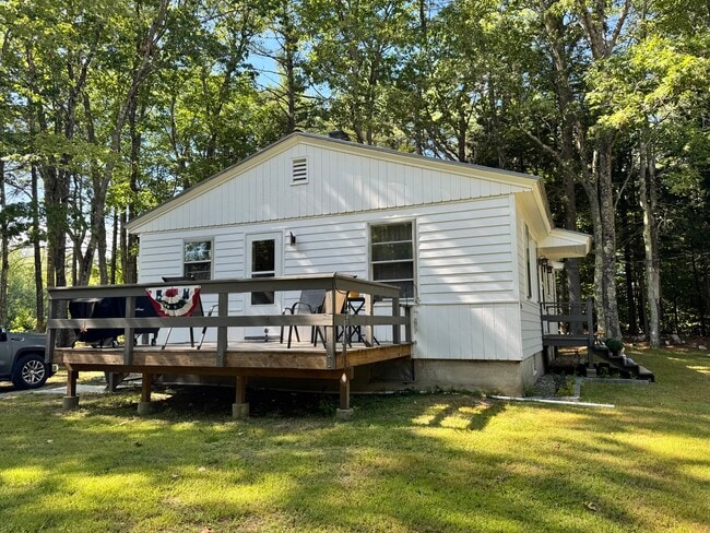 Photo - 564 Meadow Rd