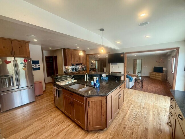 Photo - Spacious Remodeled Single Family Ranch Home in Golden!