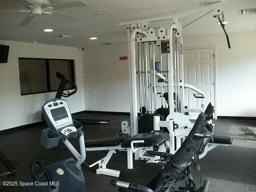 Photo - 1061 Ellen Ct Unidad 1061