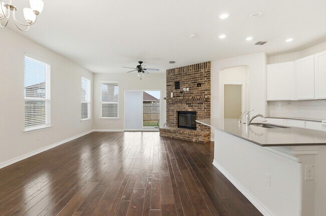 Photo - 7907 Expectation Dr