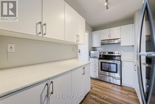 Photo - 40 Homewood Ave Unit 2802