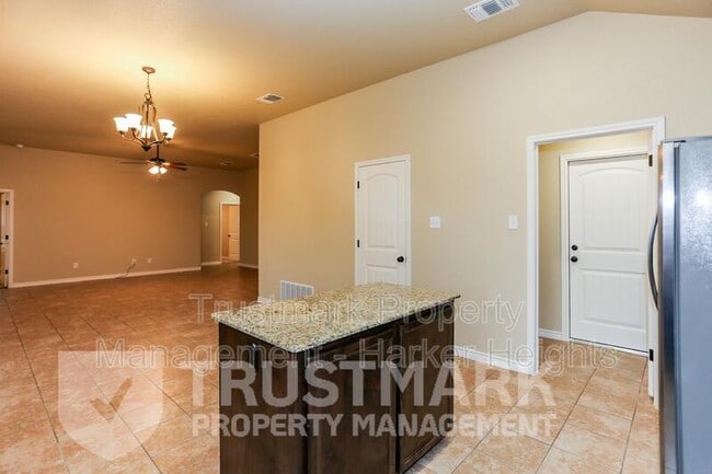 Photo - 1304 Risen Star Ln