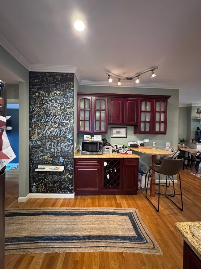 Photo - 127 Heath St Unit #2