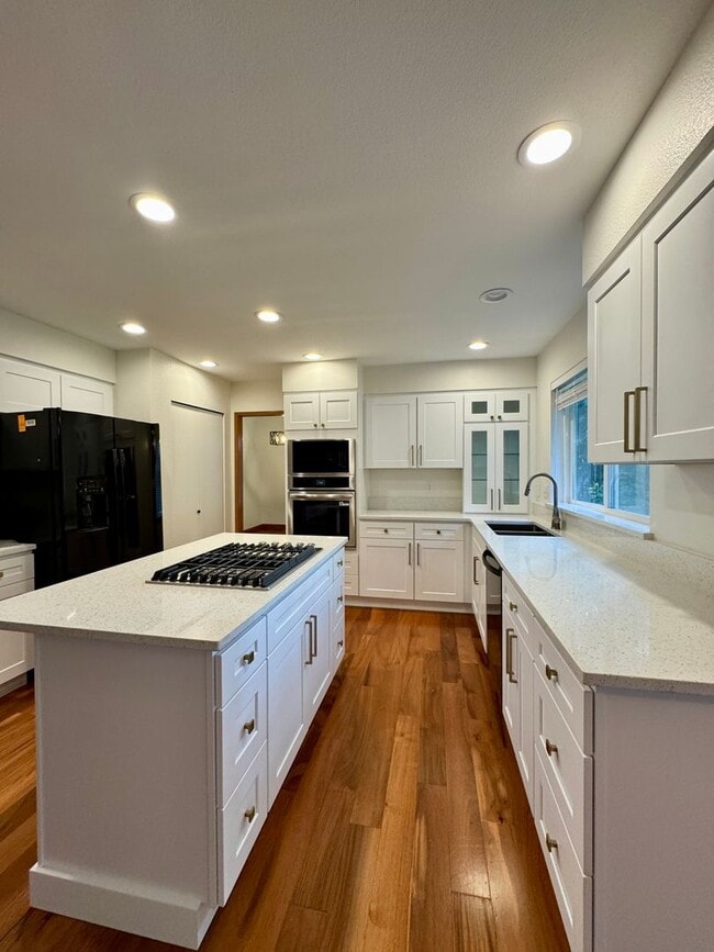 Photo - Stunning Evergreen Ridge 2 story....newly ...