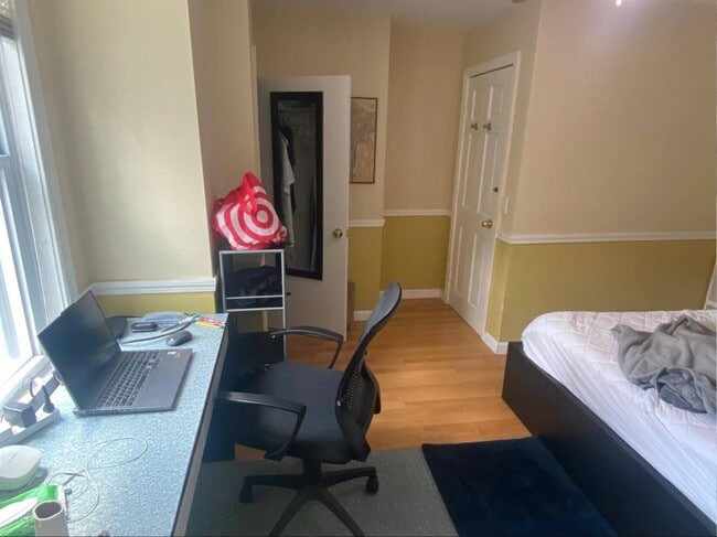 Photo - 10 Fulkerson St