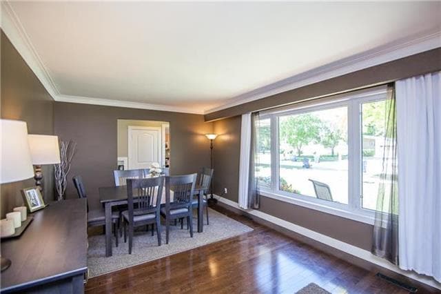 Photo - 425 Greenacre Blvd