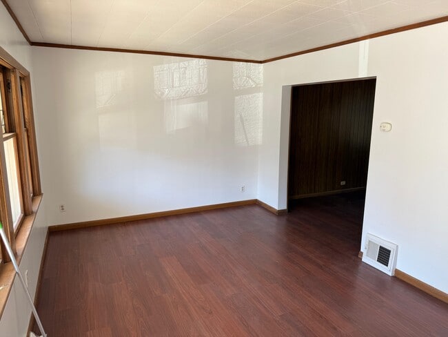 Photo - 9906 Zimmer Ave