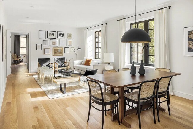 Photo - 245 E 78th St Unit PH-D