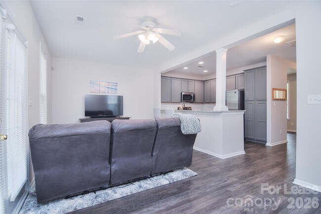 Photo - 11315 Dundarrach Ln
