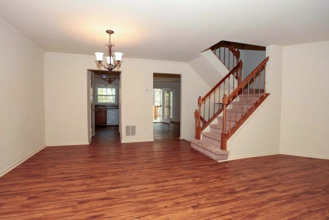 Photo - Fantastic 3br End-Unit Town Home in highly sought Silver Spring Neighborhood - Ready mid-June