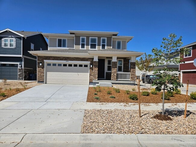 Building Photo - 5 Bed 3.5 Bath Home with a park and Commun...