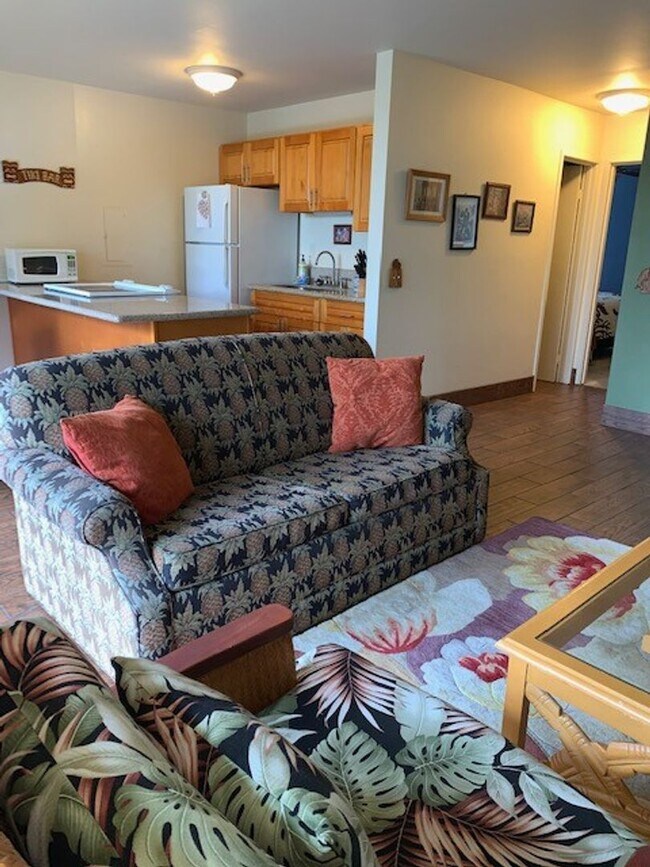 Makaha Valley Plantation Two Bedroom Condominio Unidad 112B Waianae