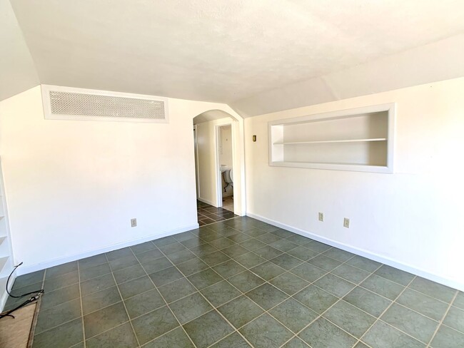 Photo - 905 9th Ave Unidad 905