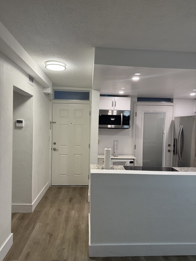 Photo - 1045 10th St Unit 206