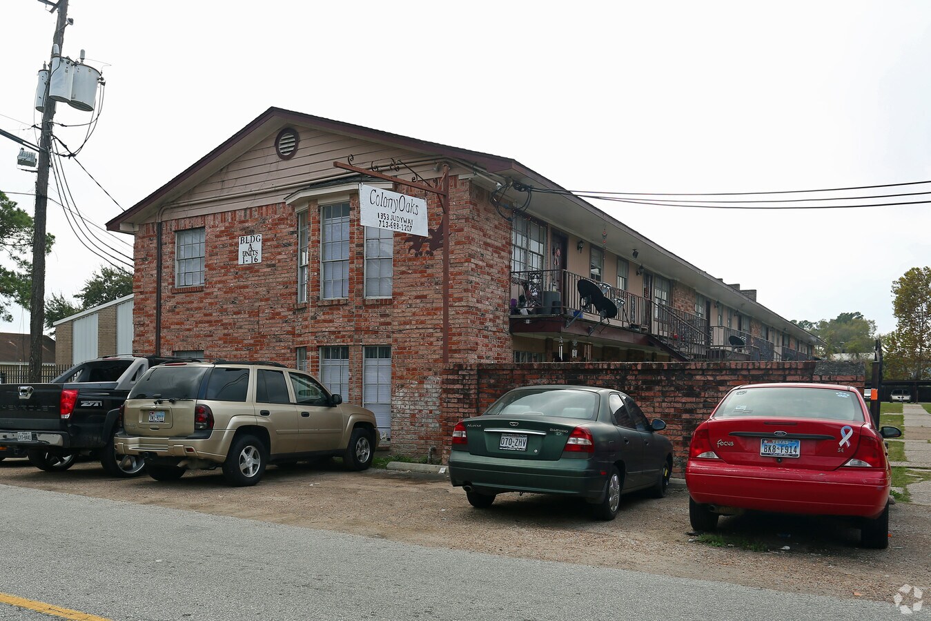 Colony Oaks - Colony Oaks Apartments