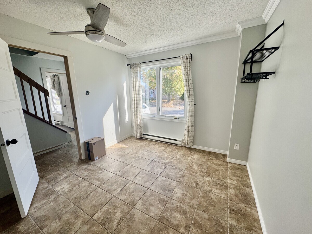 Photo - 1683 Rue Joanette Unit 3