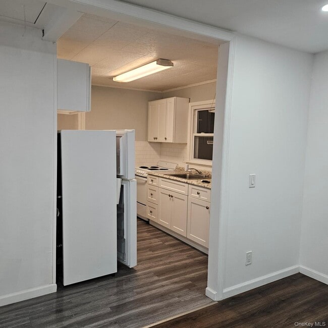 Photo - 114 Webster Ave