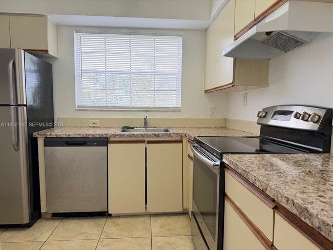 Photo - 680 Cypress Club Way Unit F10