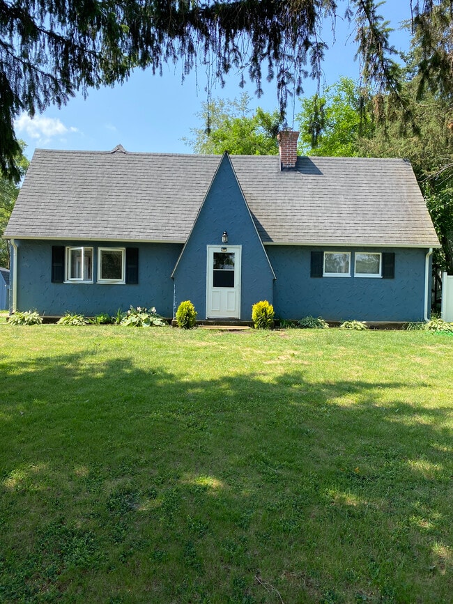 Building Photo - N1011 Tombeau Rd