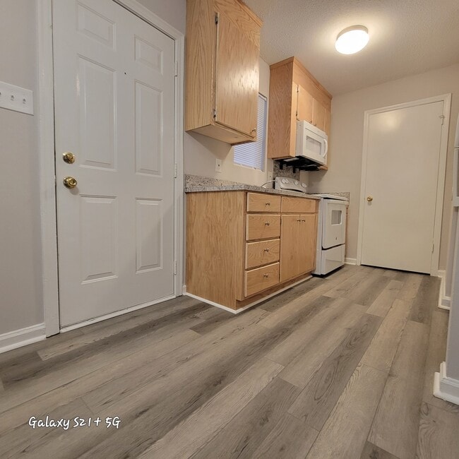 Photo - Park Terrace Apartment Homes