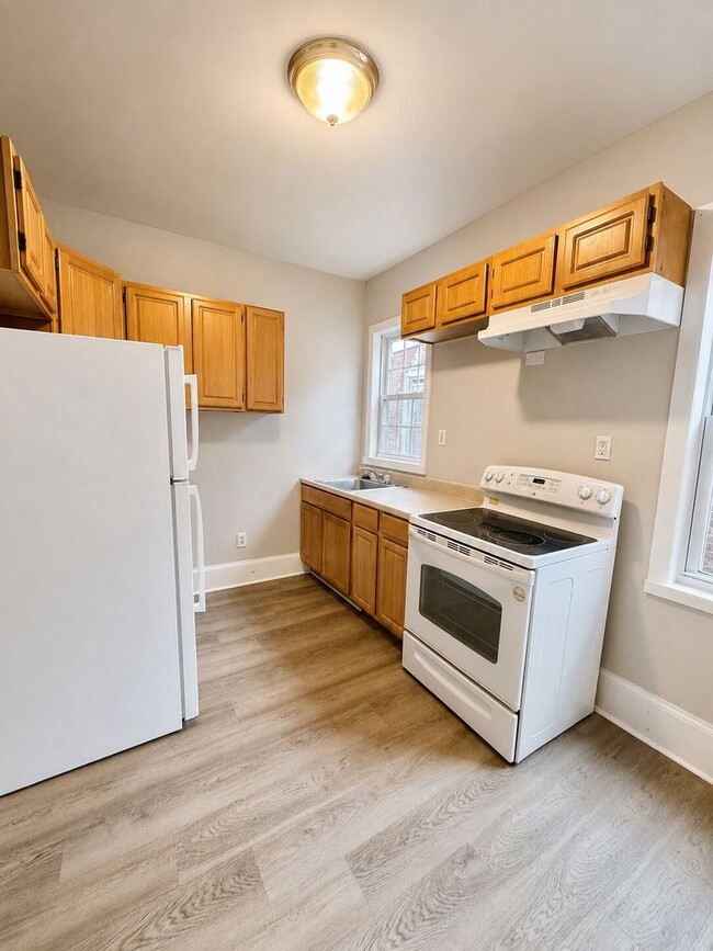 Photo - 5252 Cedar Ave Unit 2