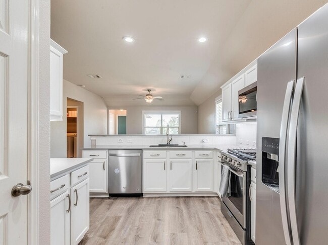 Photo - 154 Flagstone Trail