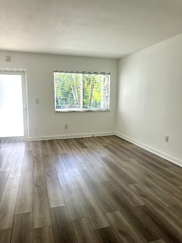 Photo - 631 NE 72nd Terrace