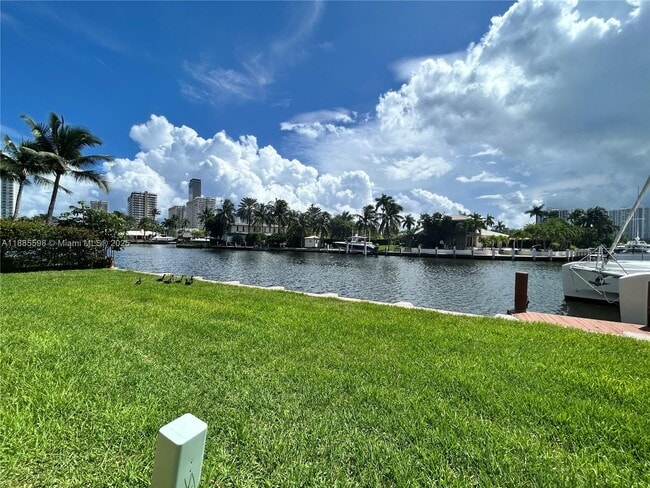 Photo - 301 Golden Isles Dr Unit 101