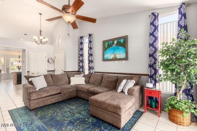 Photo - 862 W Saragosa St