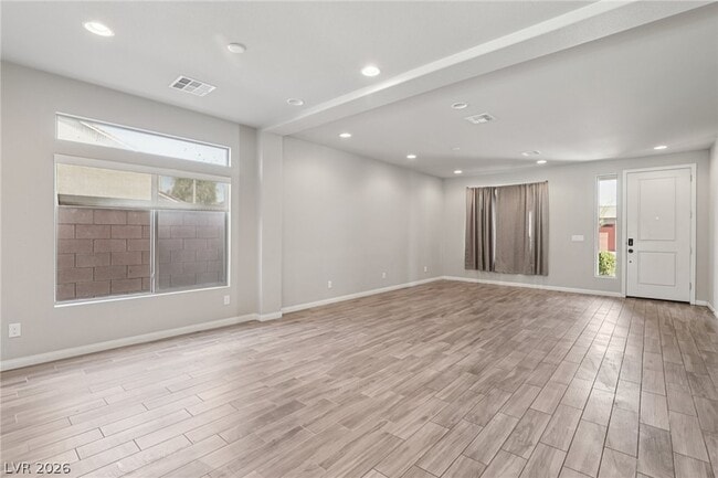 Photo - 5947 Rockway Glen Ave