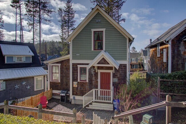 Building Photo - 31 Sellwood Ln