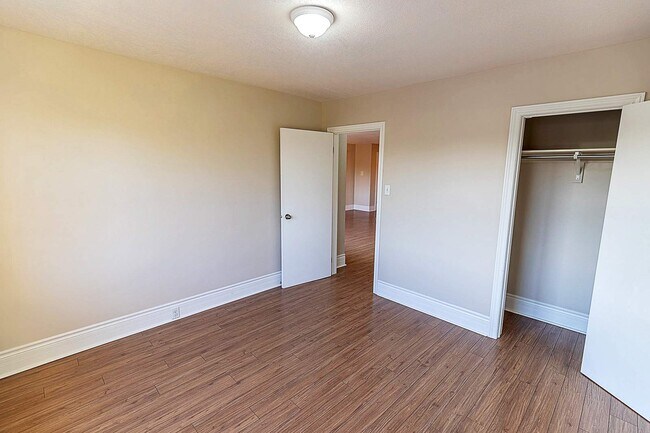 Photo - 143 Westchester Crescent