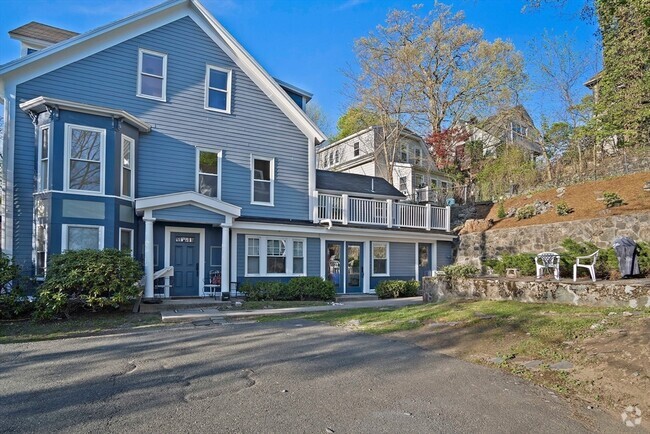 Building Photo - 83 Marvin Rd Unit 3 Rental