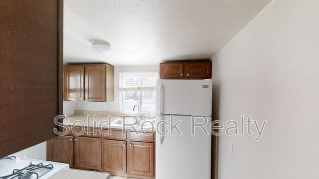 Photo - 2436 E Monument St