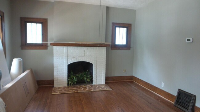 Photo - 5002 Lafayette Ave
