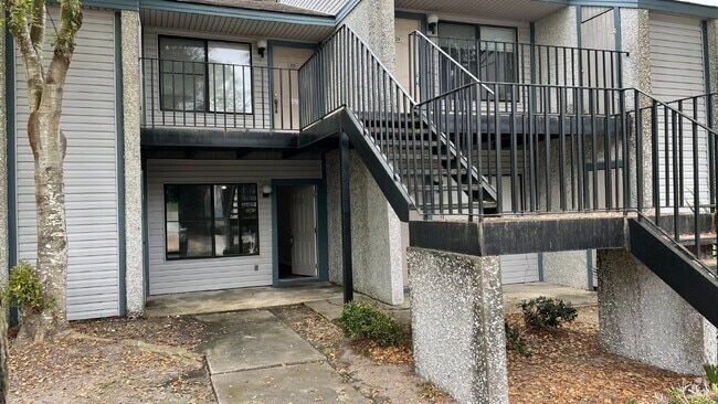 Building Photo - Apartment For Rent Unit 21
