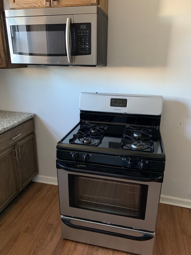 Photo - 104 Chester Ave