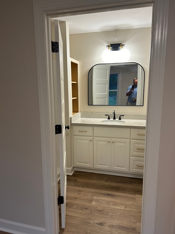 Photo - 134 N Clarendon Dr