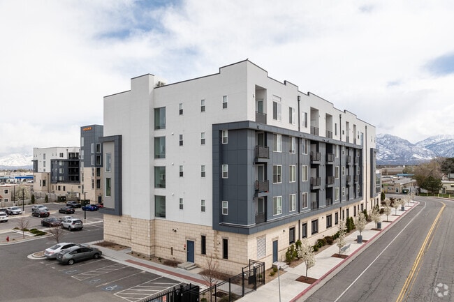 Union Midvale Apartments