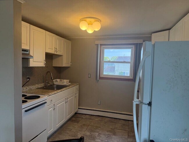 Photo - 175 Wickfield Ln