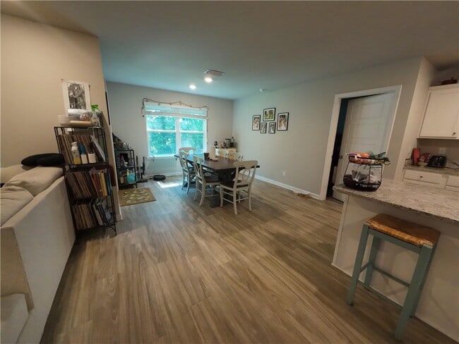Photo - 2496 Arbordale Lp