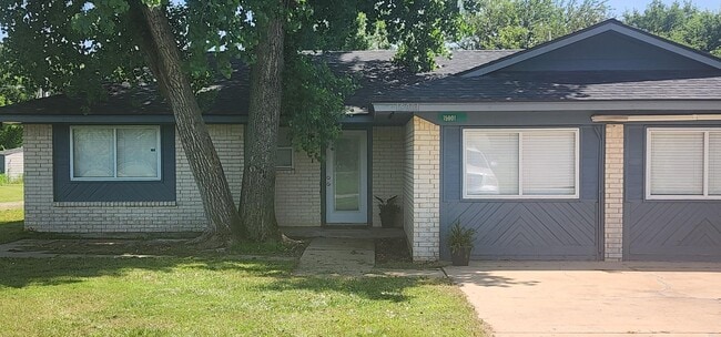 Photo - 15901 S Meridian Ave House