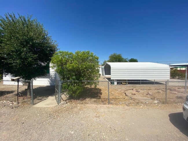 Photo - Unique and Spacious home