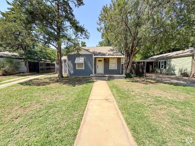 Building Photo - Spacious, 2-Story in Tech Terrace Rental