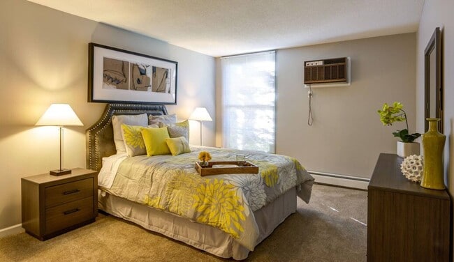 Glen at Burnsville Apartments
