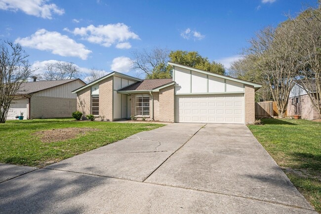Photo - 5904 Misty Meadow St