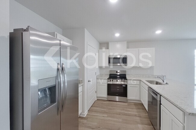 Photo - 14250 Ruffian Ave